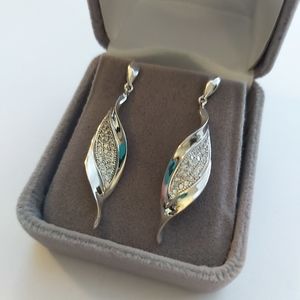 Crystals Earrings in Sterling Silver